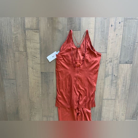 NWT NIKE YOGA BODYSUIT INFINALON XXL RUST - Picture 4 of 7